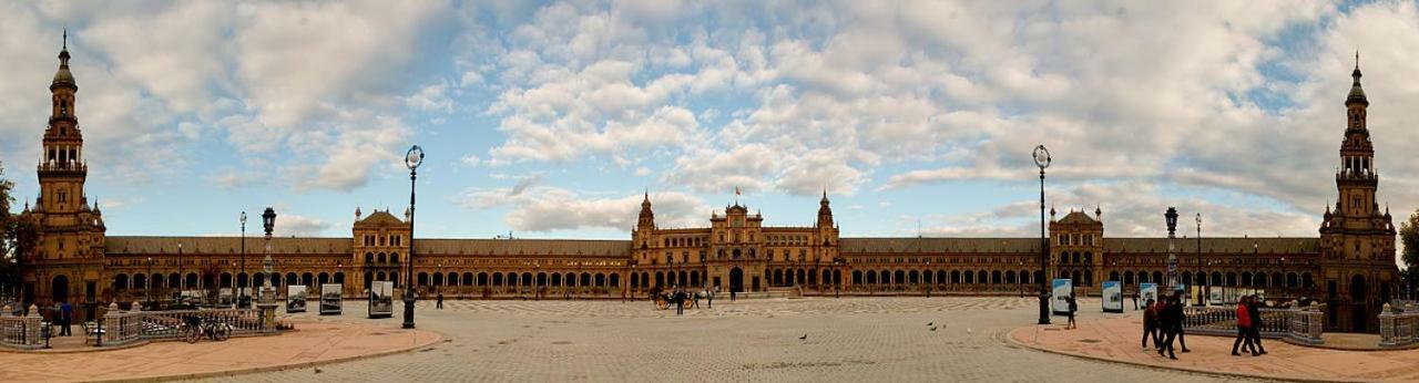 Las Cruzadas Melia-Plaza De Espana Севиля Екстериор снимка